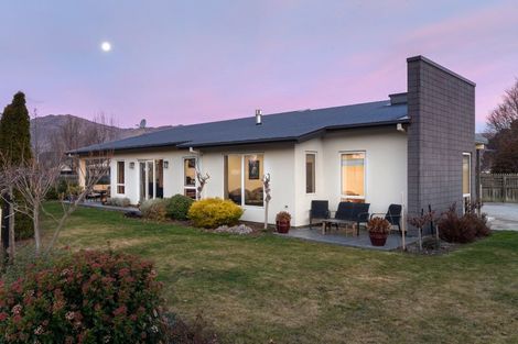 Photo of property in 4 Aurum Court, Cromwell, 9310