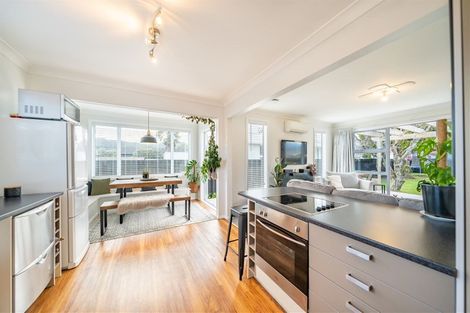 Photo of property in 14 Bristol Street, Trentham, Upper Hutt, 5018