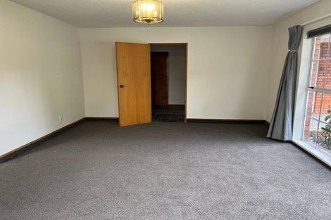 Photo of property in 18 Geraldo Place, Russley, Christchurch, 8042