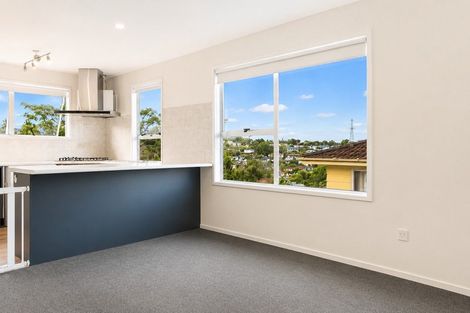 Photo of property in 4 Gallony Avenue, Massey, Auckland, 0614