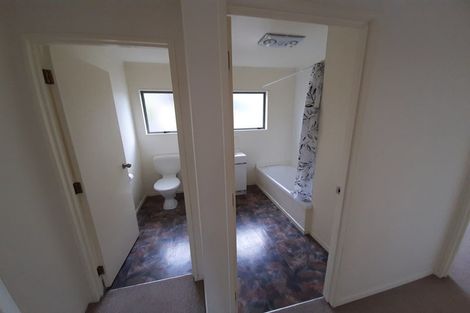 Photo of property in 15 Orchard Road, Browns Bay, Auckland, 0630