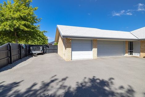 Photo of property in 15 Cairnbrae Drive, Prebbleton, 7604