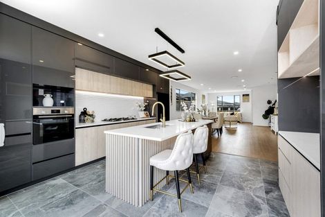 Photo of property in 6 Bendridge Street, Flat Bush, Auckland, 2019