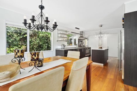 Photo of property in 88 The Circle, Manly, Whangaparaoa, 0930