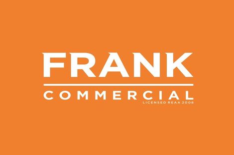 Photo of property in 138 Great South Road, Takanini, 2112