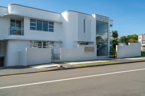 Photo of property in 8/2 Lowell Place, Waipahihi, Taupo, 3330