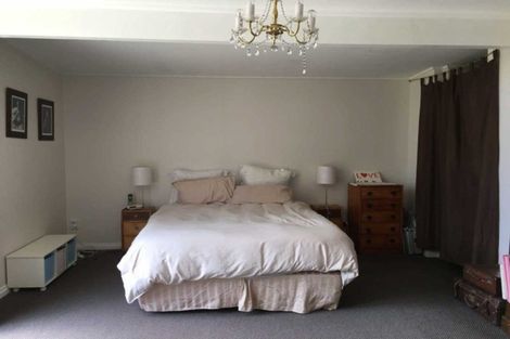 Photo of property in 11 Huia Street, Waikanae, 5036