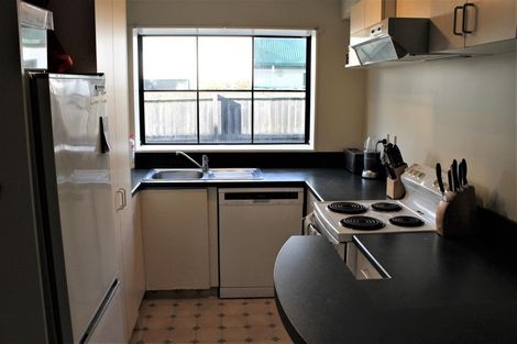 Photo of property in 2/20 Harman Street, Addington, Christchurch, 8024