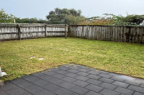 Photo of property in 12/36 West Coast Road, Glen Eden, Auckland, 0602