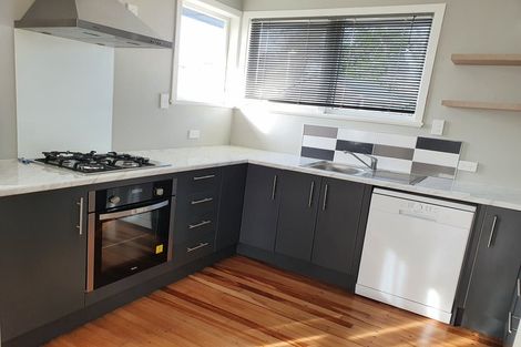 Photo of property in 11 Kambalda Street, Mangere Bridge, Auckland, 2022