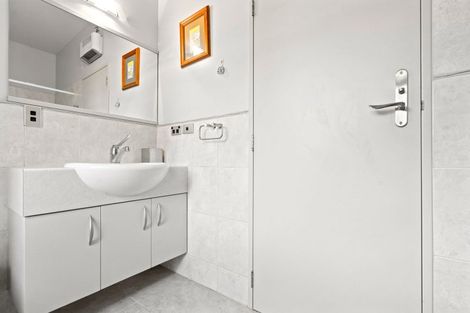 Photo of property in 84 Jellicoe Street, Greytown, 5712