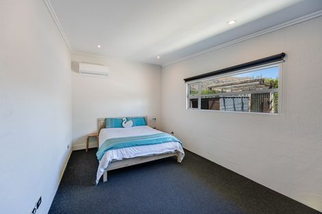 Photo of property in 52 Sylvan Street, Lake Hayes, Queenstown, 9304