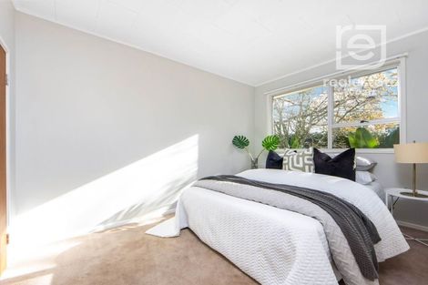 Photo of property in 1 Murillo Place, Henderson, Auckland, 0612