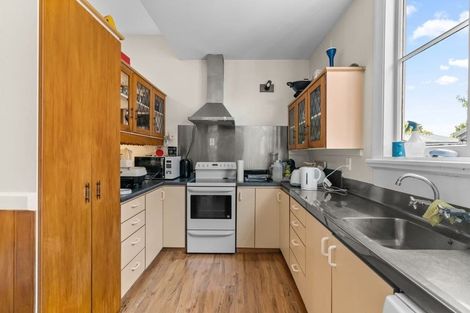 Photo of property in 102 Simeon Street, Spreydon, Christchurch, 8024