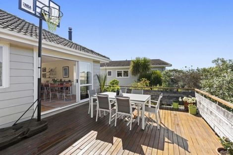 Photo of property in 20 Wyoming Avenue, Murrays Bay, Auckland, 0630