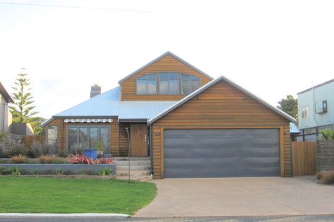 Photo of property in 121 Patuwai Drive, Whangamata, 3620