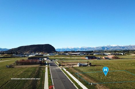 Photo of property in 8 Packer Road, Wanaka, 9382