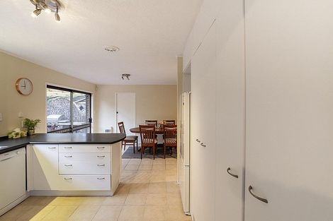 Photo of property in 33 James Evans Drive, Northcote, Auckland, 0627