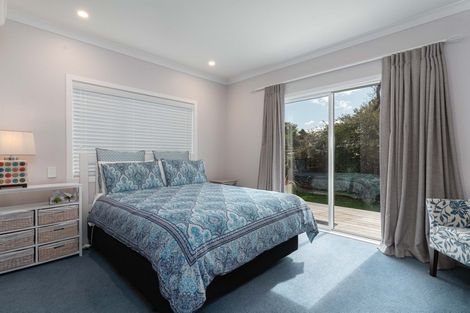 Photo of property in 8 Mahupuku Street, Greytown, 5712