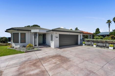 Photo of property in 5 Arden Place, Oakura, 4314