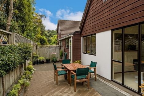 Photo of property in 4/130 Muritai Road, Eastbourne, Lower Hutt, 5013