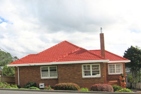 Photo of property in 27 Pleasant Road, Glen Eden, Auckland, 0602