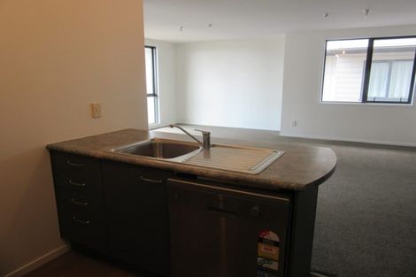 Photo of property in 66/68 Mountain Road, Mount Wellington, Auckland, 1072