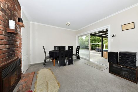Photo of property in 903 Main North Road, Belfast, Christchurch, 8051