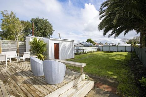 Photo of property in 43 Disraeli Street, Gisborne, 4010