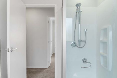 Photo of property in 1 Holstein Way, Papamoa, 3118