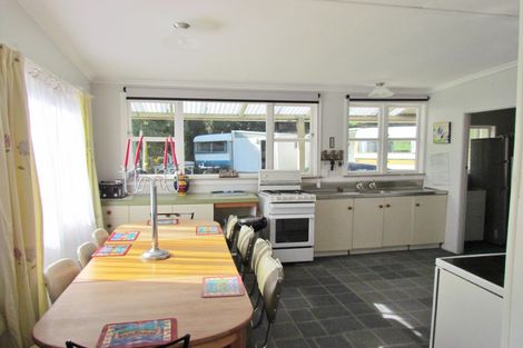 Photo of property in 27 Mclaughlin Drive, Tinui, Masterton, 5889