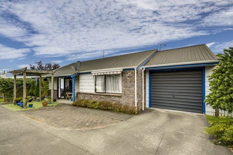 Photo of property in 2/17 Wharerangi Road, Tamatea, Napier, 4112