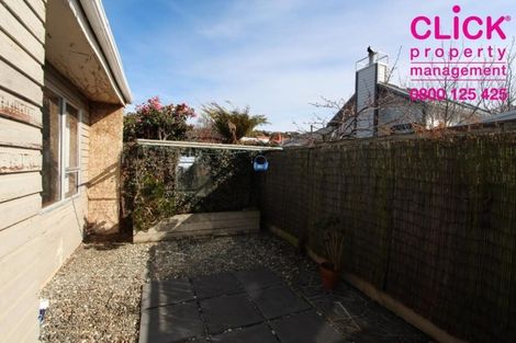 Photo of property in 84a Hargest Crescent, Saint Clair, Dunedin, 9012