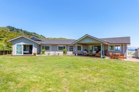 Photo of property in 33 Bodes Lane, Kinloch, Taupo, 3377