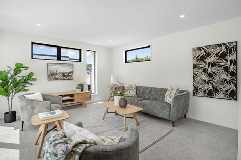 Photo of property in 2/10 Pascoe Avenue, Paremata, Porirua, 5026