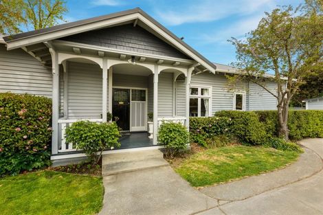 Photo of property in 55 Woodville Street, Edgeware, Christchurch, 8013