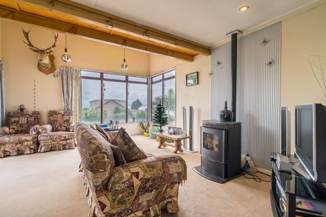 Photo of property in 1 Rimu Street, Kaka Point, Balclutha, 9271