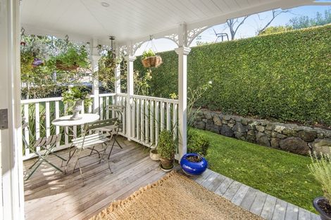 Photo of property in 58a Church Street, Devonport, Auckland, 0624