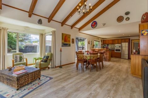 Photo of property in 77 Goldfinch Street, Ohakune, 4625