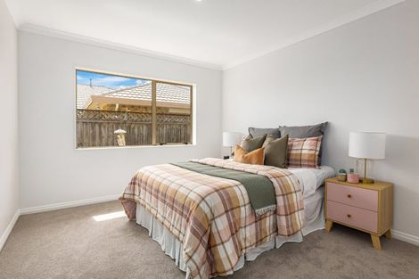 Photo of property in 2 Terry Lane, Paraparaumu Beach, Paraparaumu, 5032