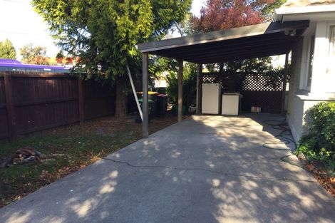 Photo of property in 2/211 Withells Road, Avonhead, Christchurch, 8042