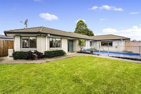 Photo of property in 18 Sample Road, Albany, Auckland, 0632