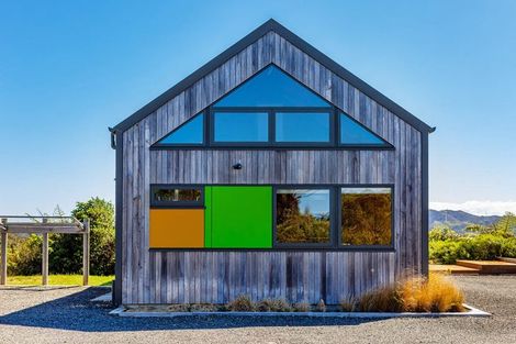 Photo of property in 80 Southernthread Road, Brooklyn, Wellington, 6021