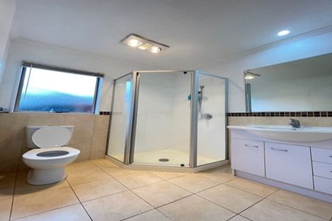 Photo of property in 43 Clover Drive, Henderson, Auckland, 0610