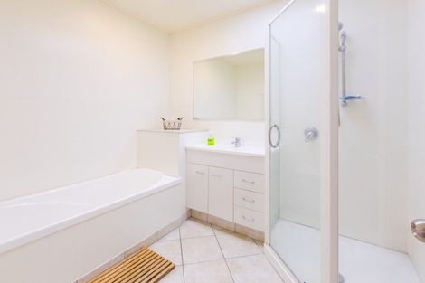 Photo of property in 4a Nikau Street, Taradale, Napier, 4112