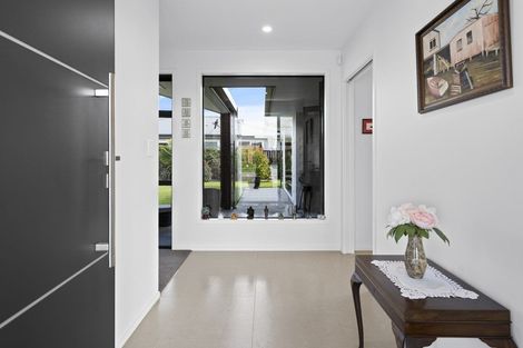 Photo of property in 2 Clifford Close, Leamington, Cambridge, 3432