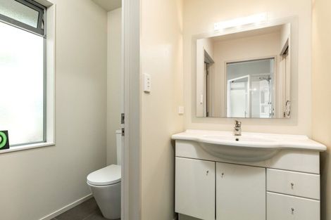 Photo of property in 2 Hitaua Place, Redwoodtown, Blenheim, 7201