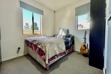 Photo of property in 387 West Coast Road, Glen Eden, Auckland, 0602