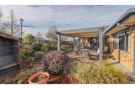 Photo of property in 16 Riegler Place, Belfast, Christchurch, 8051