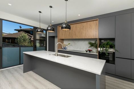 Photo of property in 5/20 Penzance Road, Mairangi Bay, Auckland, 0630